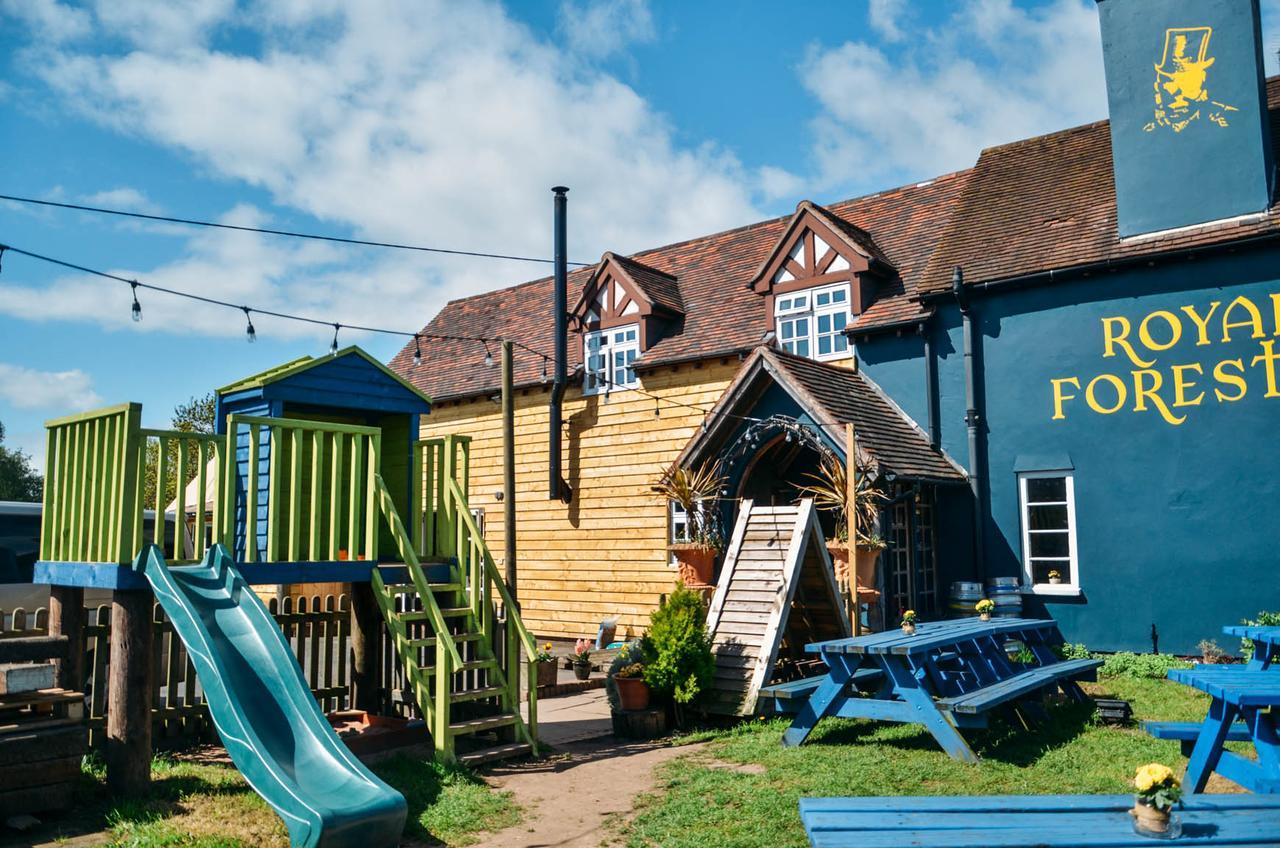Royal Forester Country Inn Бюдли Екстериор снимка